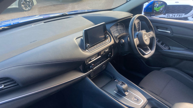 Nissan Qashqai 1.3 DiG-T MH 158 Acenta Premium 5dr Xtronic Petrol Hatchback